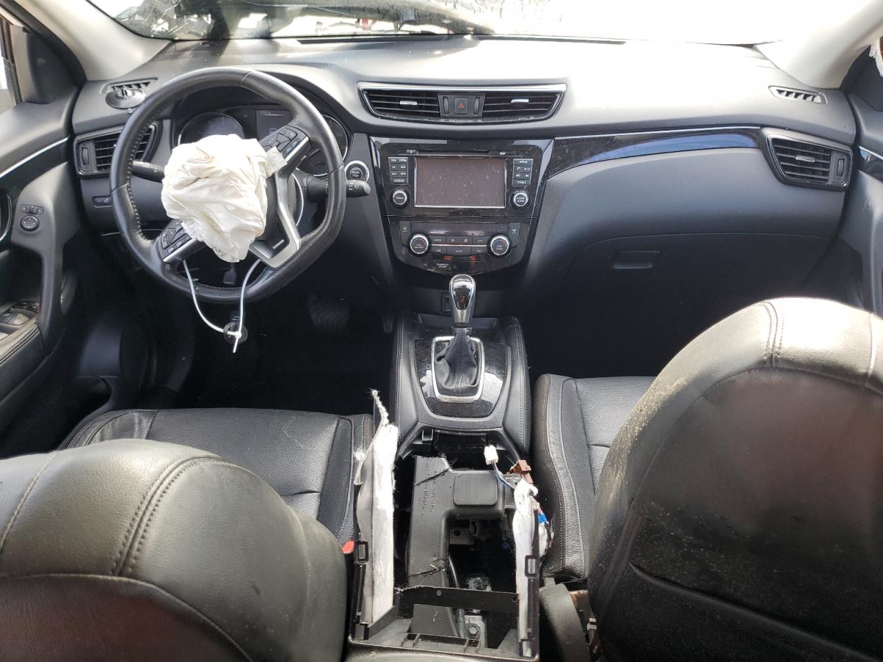JN1BJ1CP1HW004333 NISSAN ROGUE 2017
