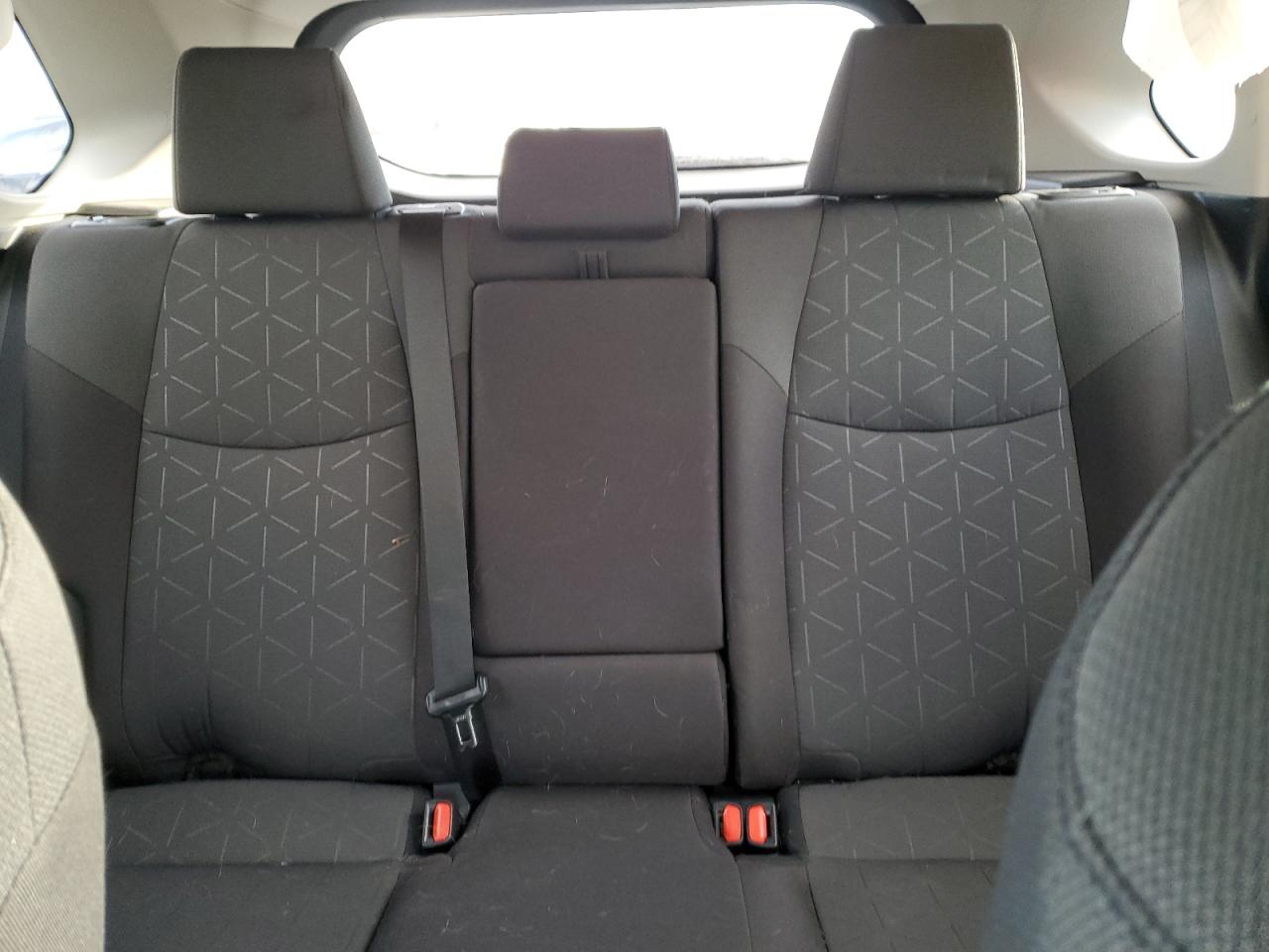 2T3P1RFV8KW036004 TOYOTA RAV4 2019