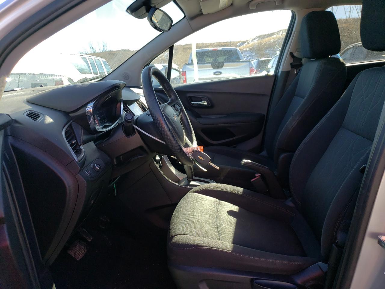3GNCJPSB5LL248423 CHEVROLET TRAX 2020