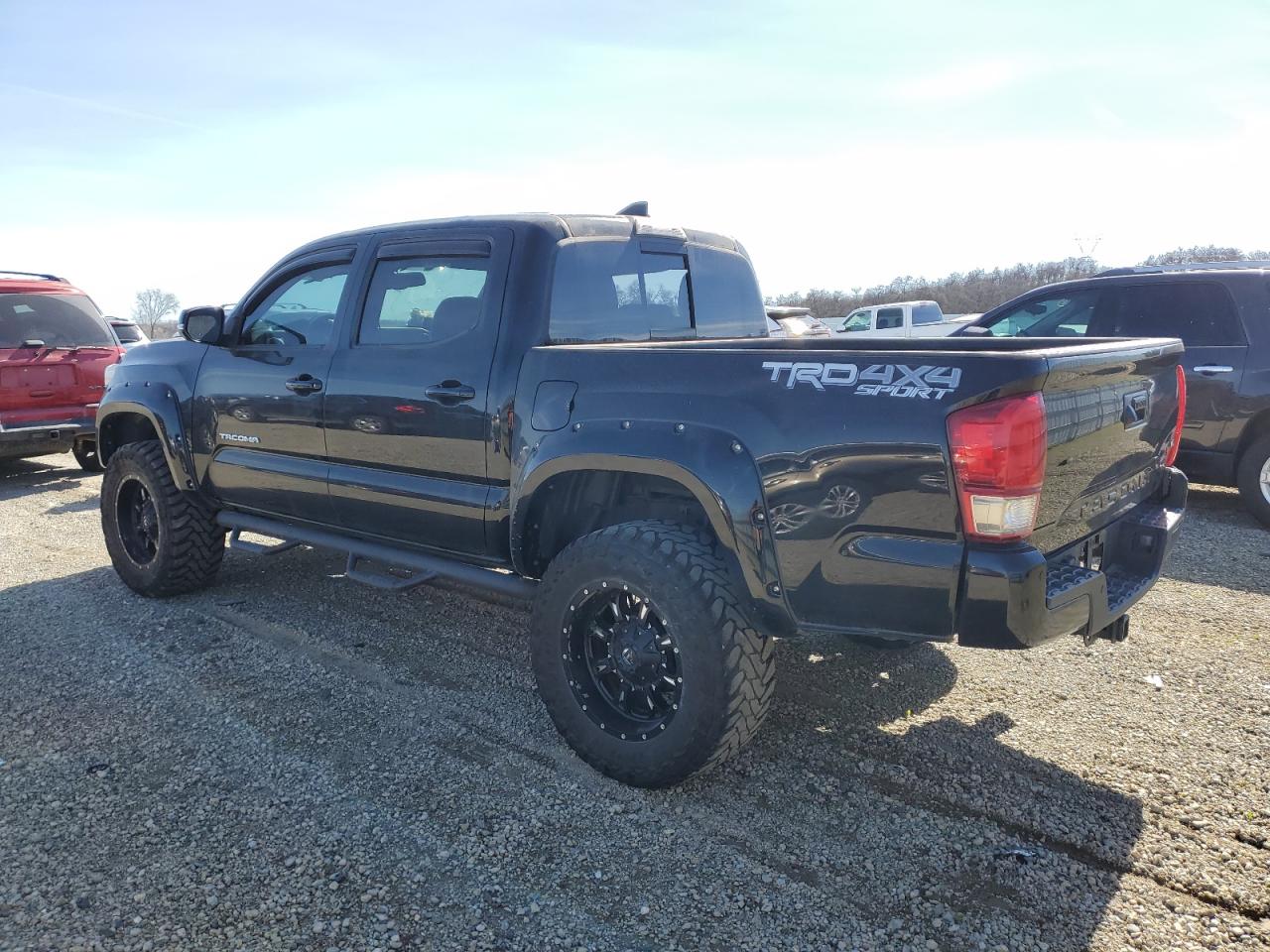 3TMCZ5AN3HM062477 TOYOTA TACOMA 2017