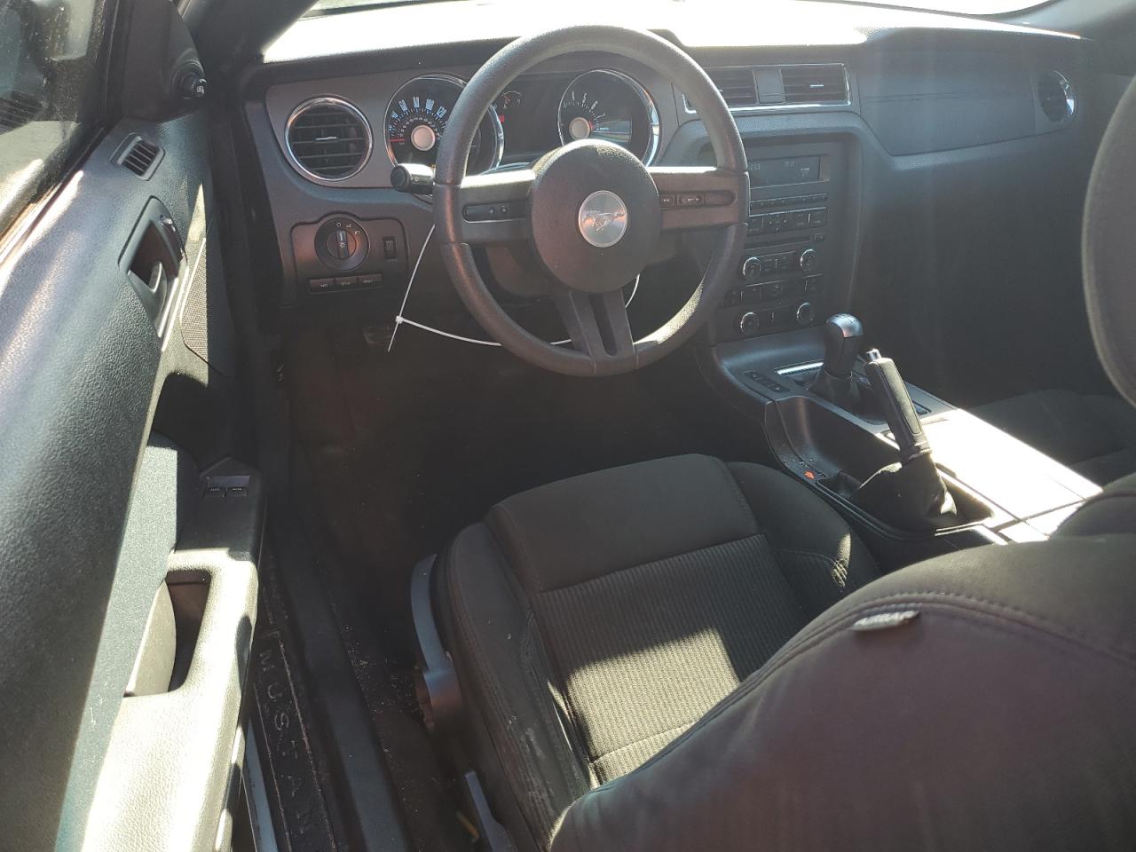 1ZVBP8AM9C5265928 2012 Ford Mustang