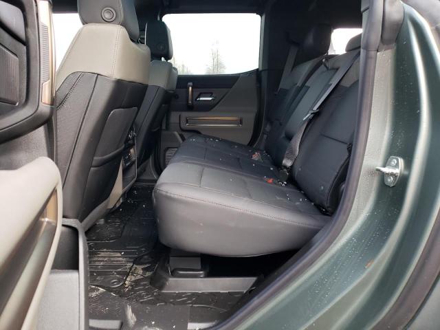 2024 GMC HUMMER SUV - 1GKB0RDC3RU100637