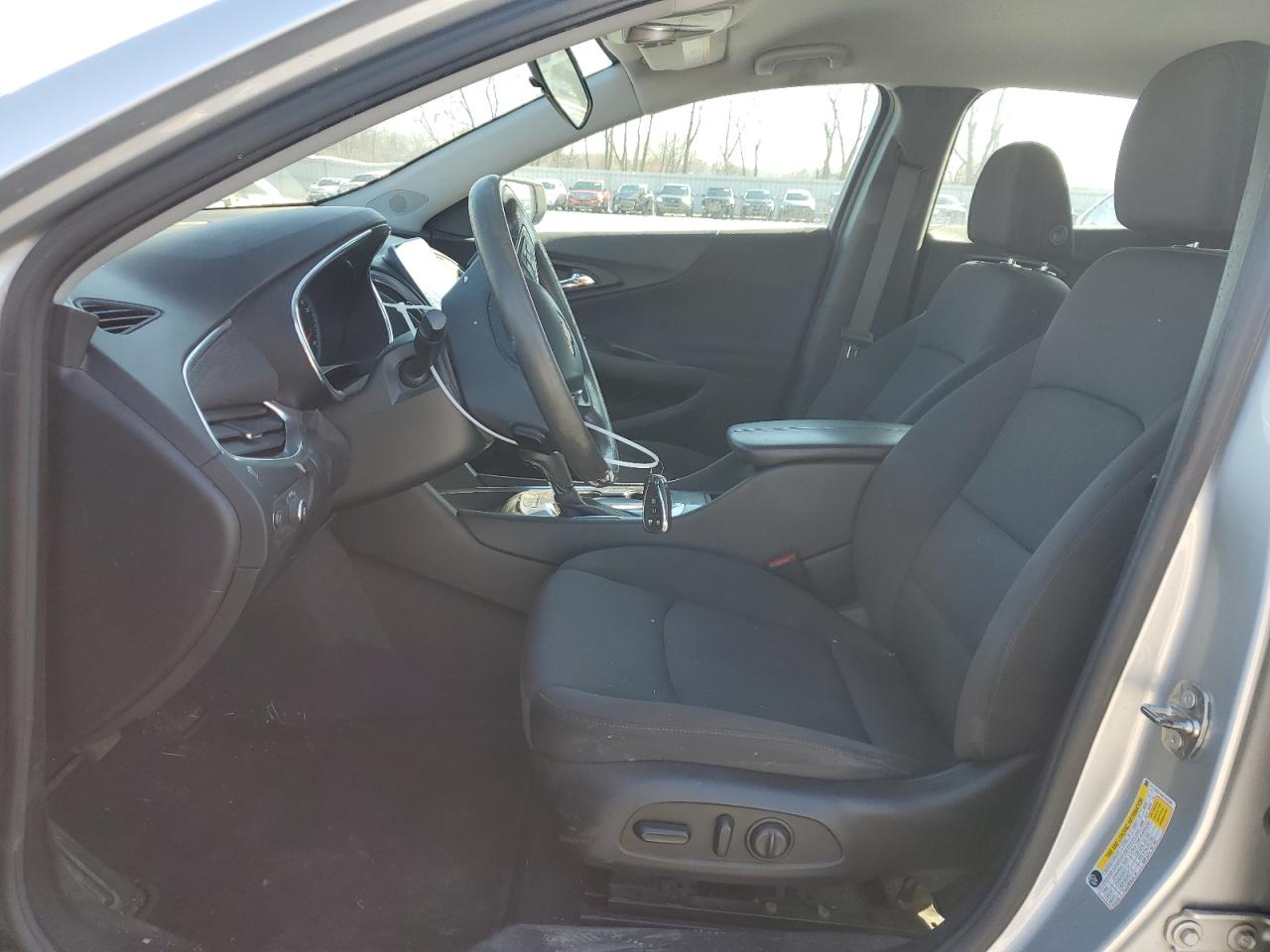 1G1ZD5ST4KF209055 CHEVROLET MALIBU 2019