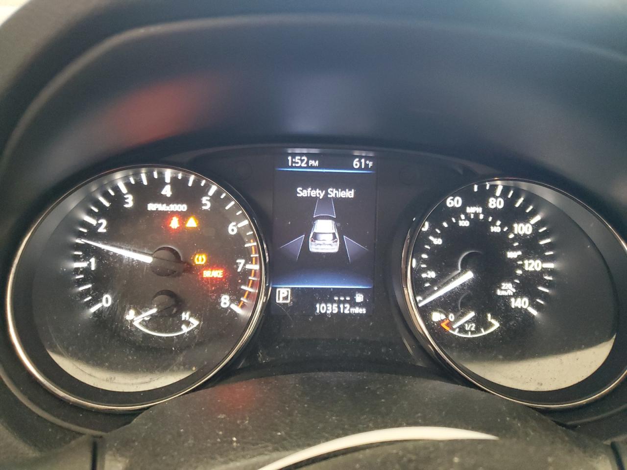 KNMAT2MV6JP505563 NISSAN ROGUE 2018