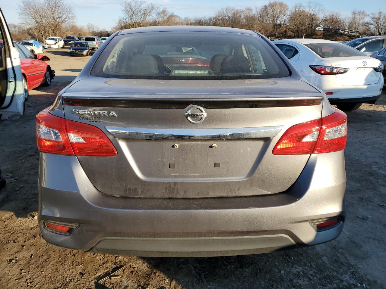 3N1AB7AP8JY216272 NISSAN SENTRA 2018