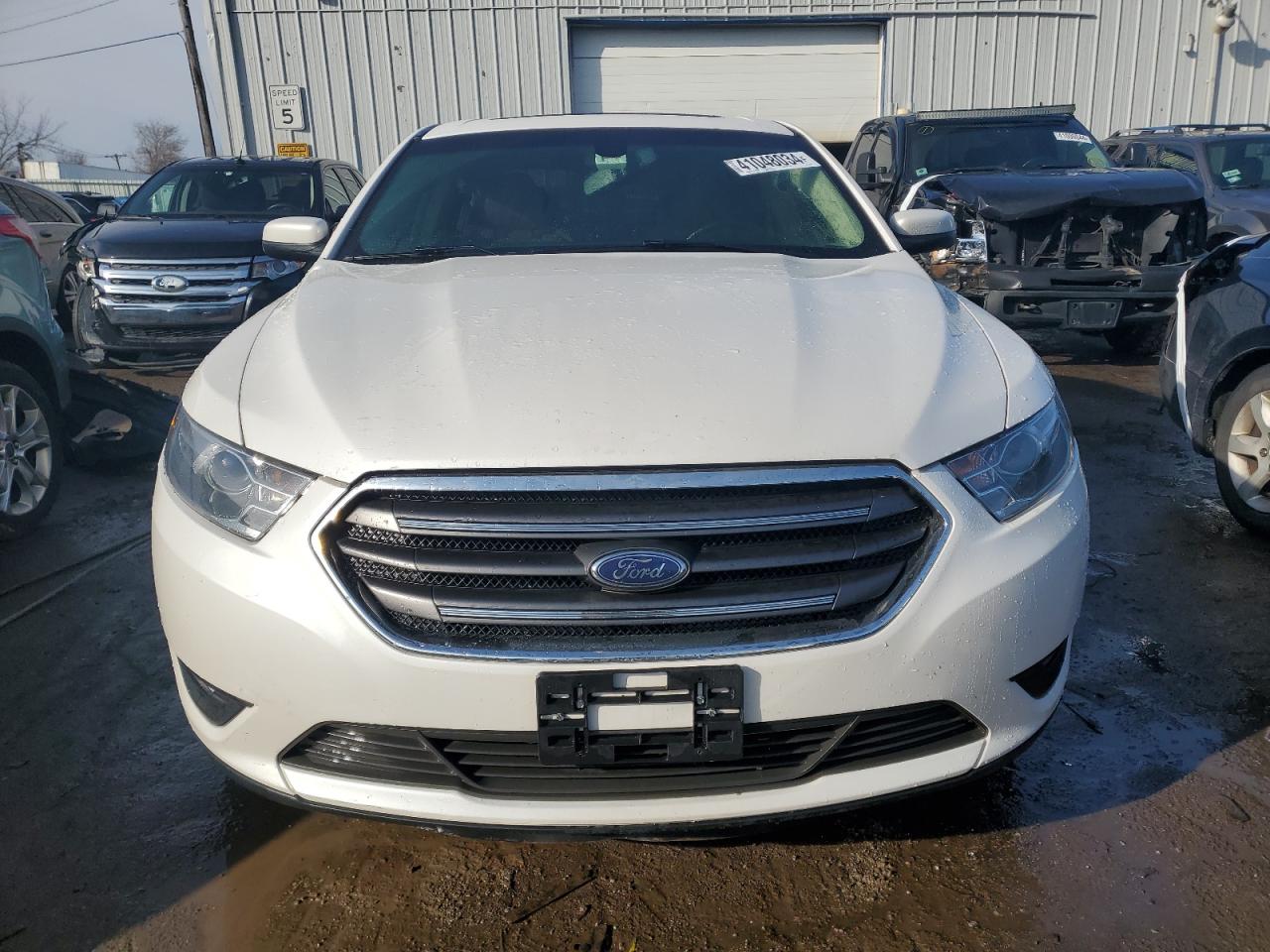 1FAHP2H84JG138093 FORD TAURUS 2018