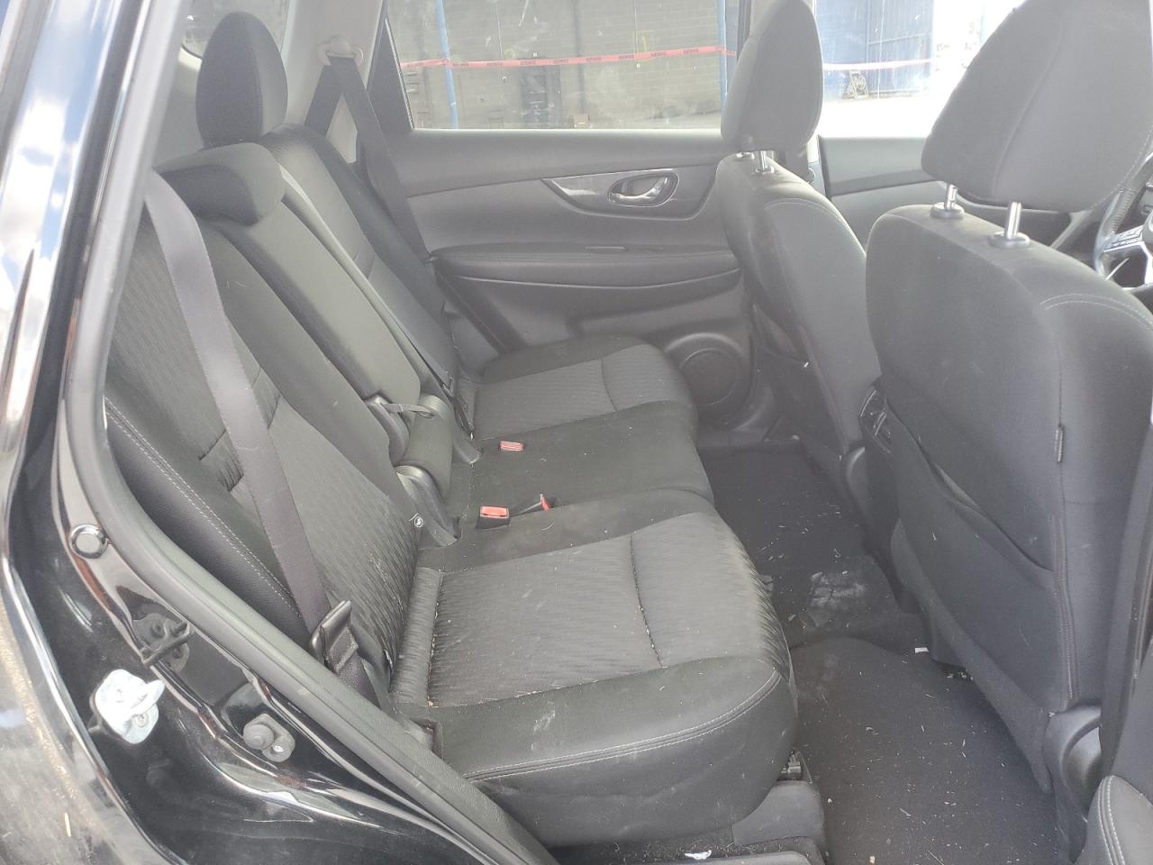 KNMAT2MVXJP510474 NISSAN ROGUE 2018