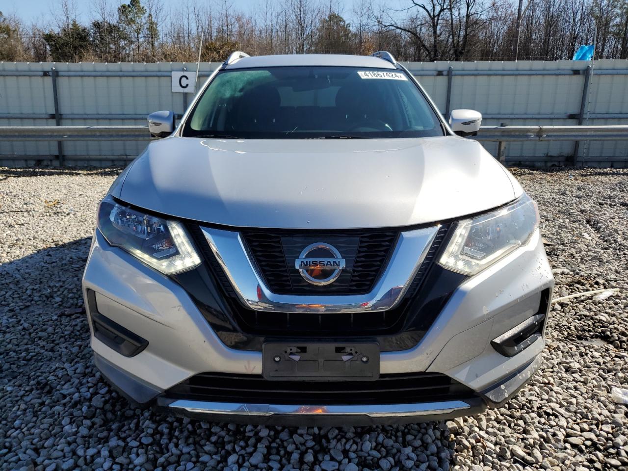 KNMAT2MV4HP586752 NISSAN ROGUE 2017
