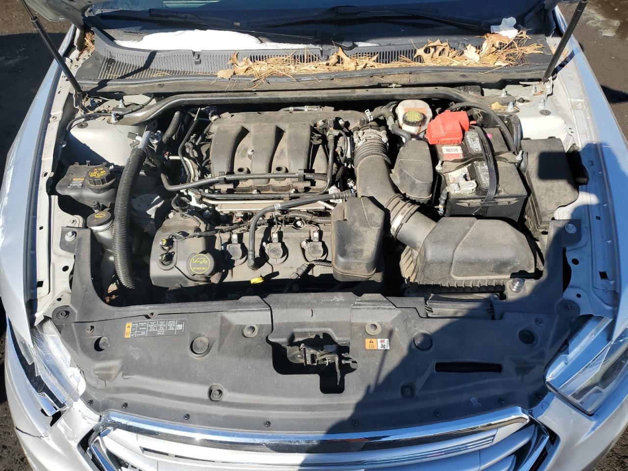 1FAHP2F83KG111598 FORD TAURUS 2019