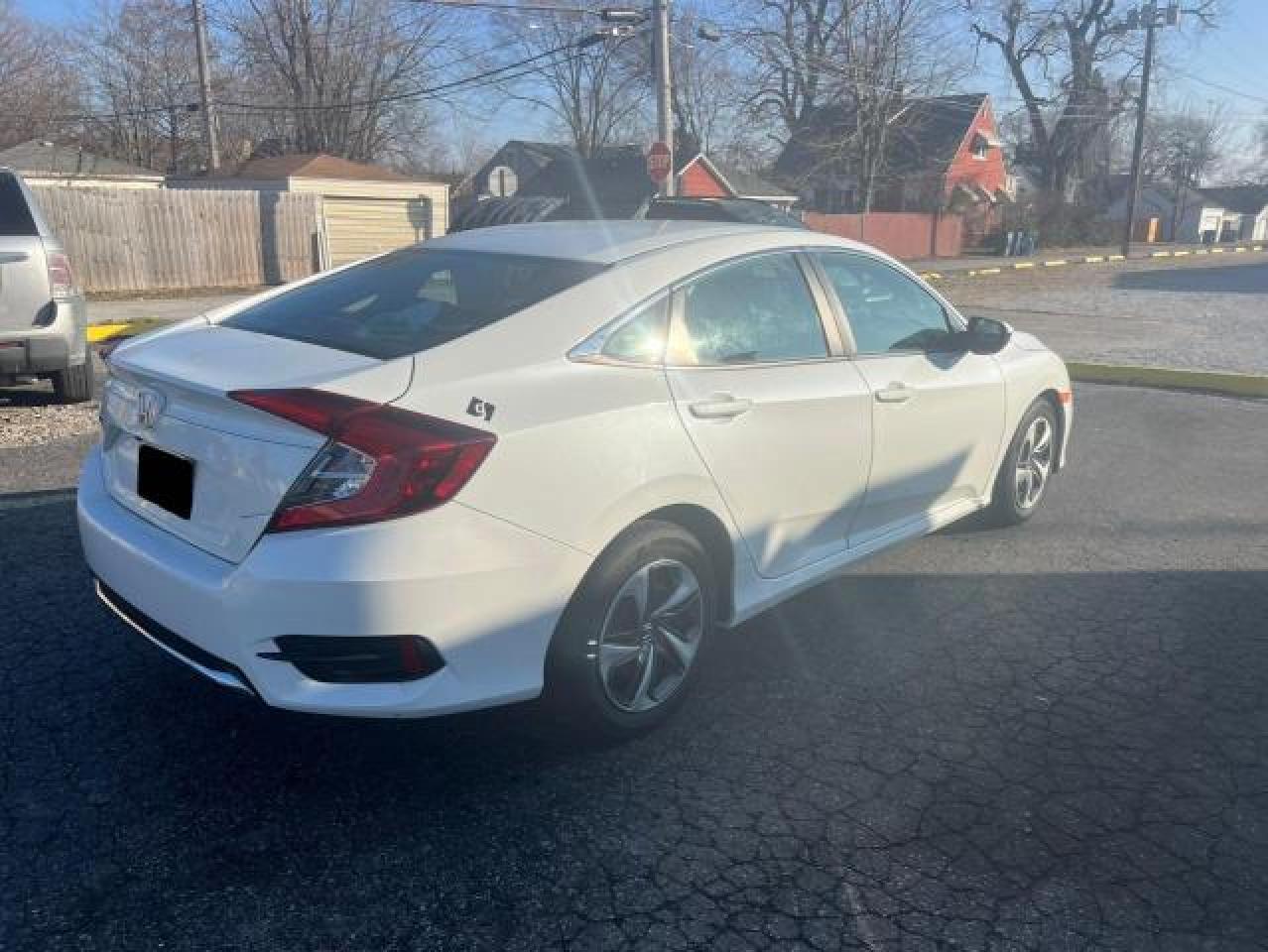 19XFC2F67KE021852 HONDA CIVIC 2019
