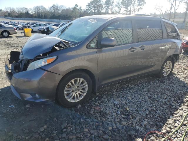 2014 Toyota Sienna XLE