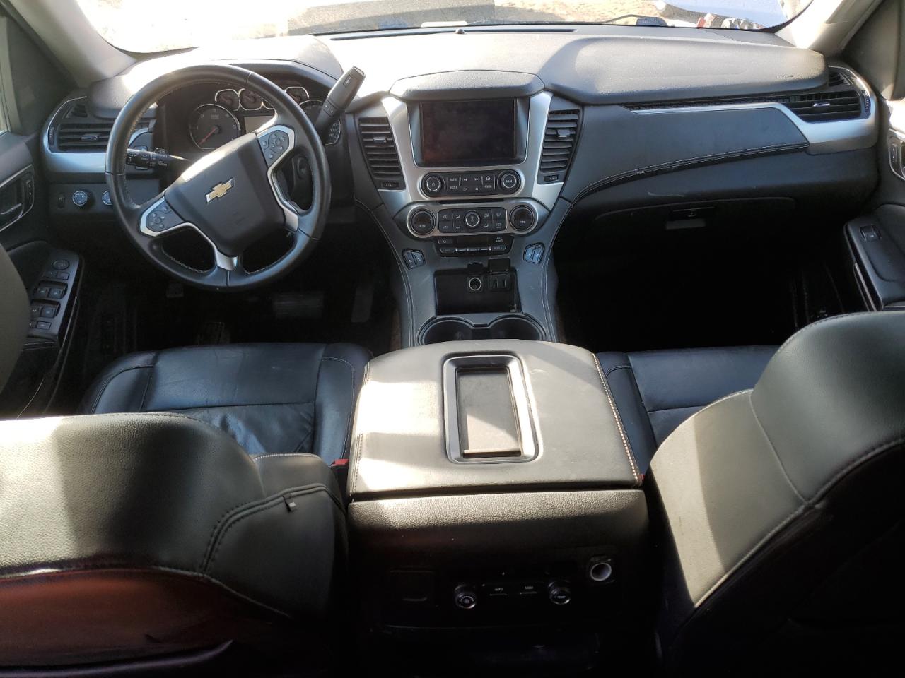 1GNSKHKC3HR210986 CHEVROLET SUBURBAN 2017