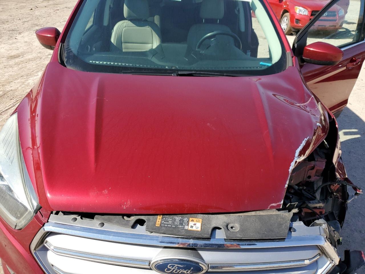 1FMCU0G95HUC49142 FORD ESCAPE 2017