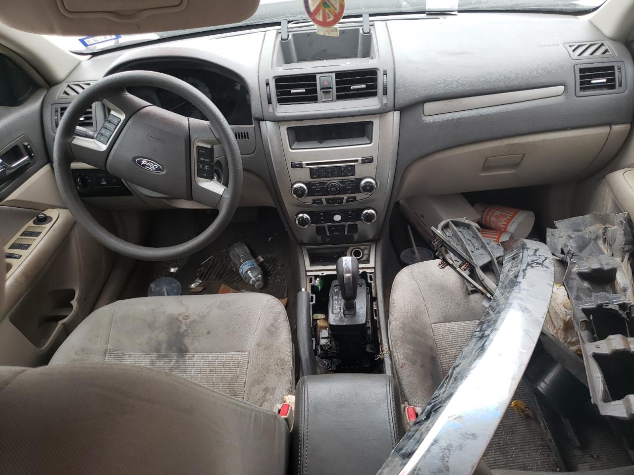 3FAHP0HA0BR273640 2011 Ford Fusion Se