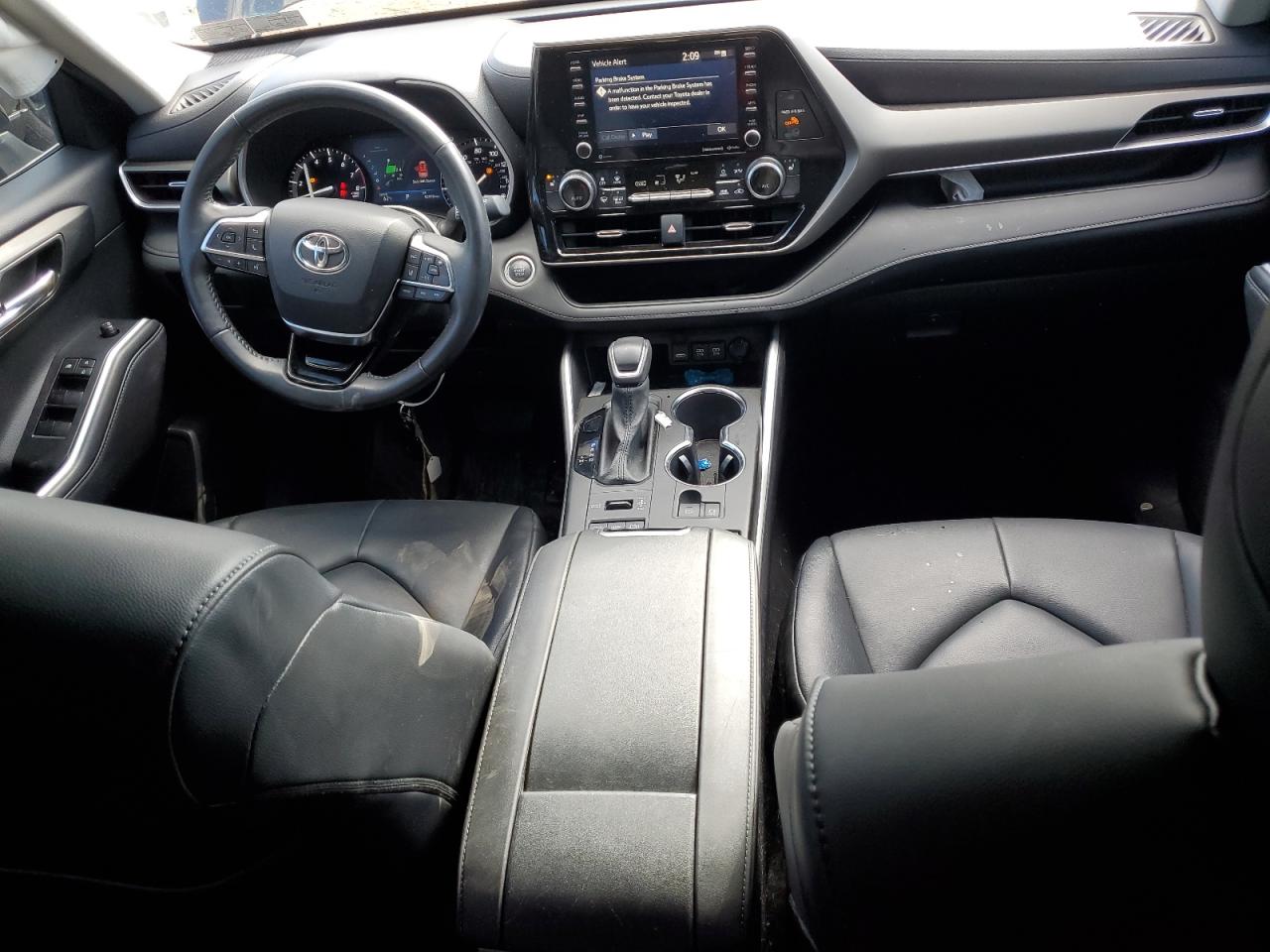 5TDGZRBH0LS520423 TOYOTA HIGHLANDER 2020