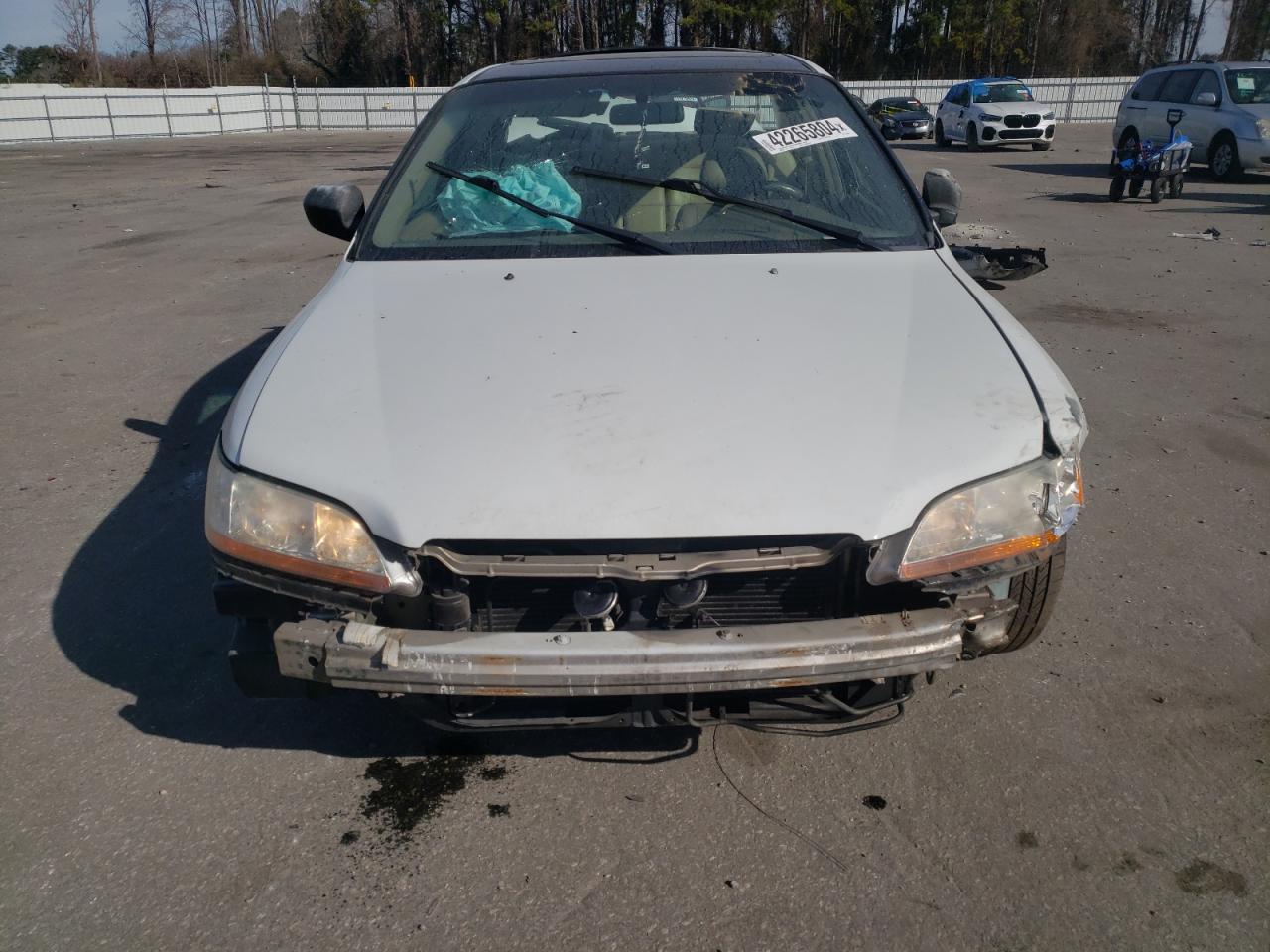 1HGCG5651XA015668 1999 Honda Accord Ex