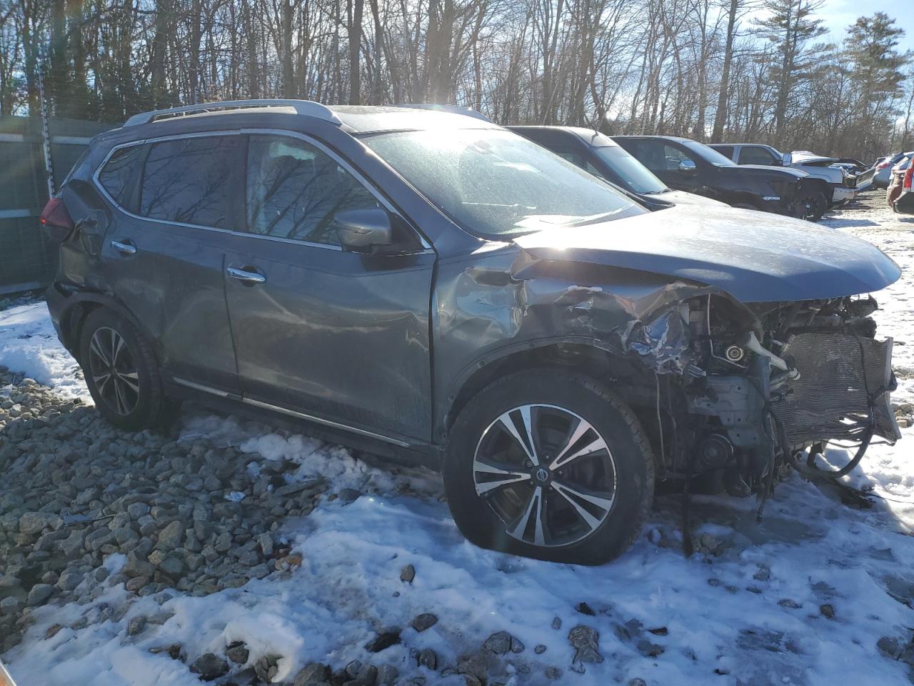 JN8AT2MV1JW352651 NISSAN ROGUE 2018