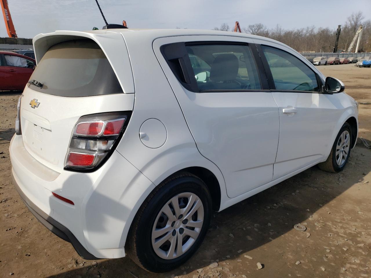 1G1JG6SG8H4171119 CHEVROLET SONIC 2017