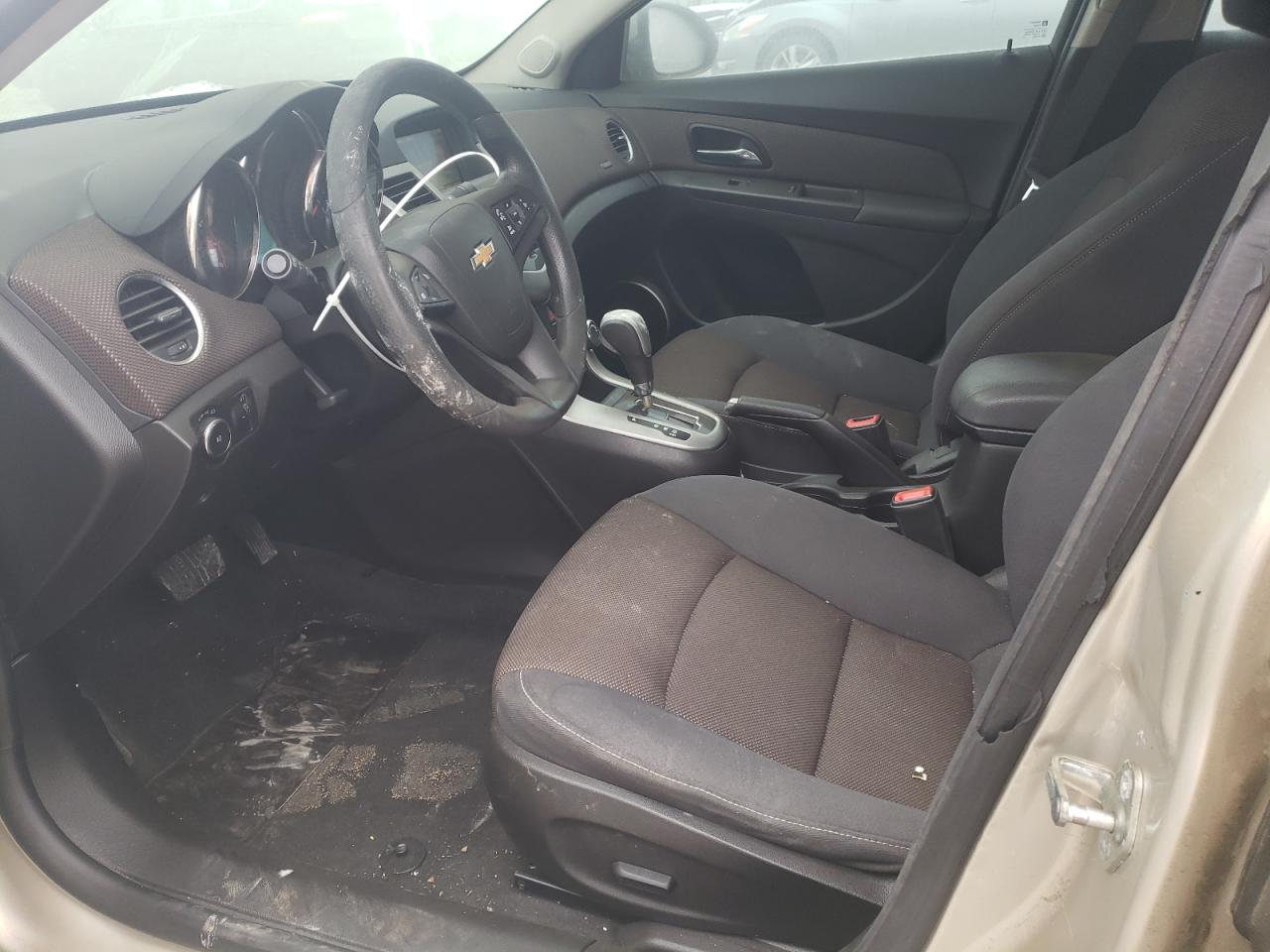 1G1PE5SB2G7113597 CHEVROLET CRUZE 2016