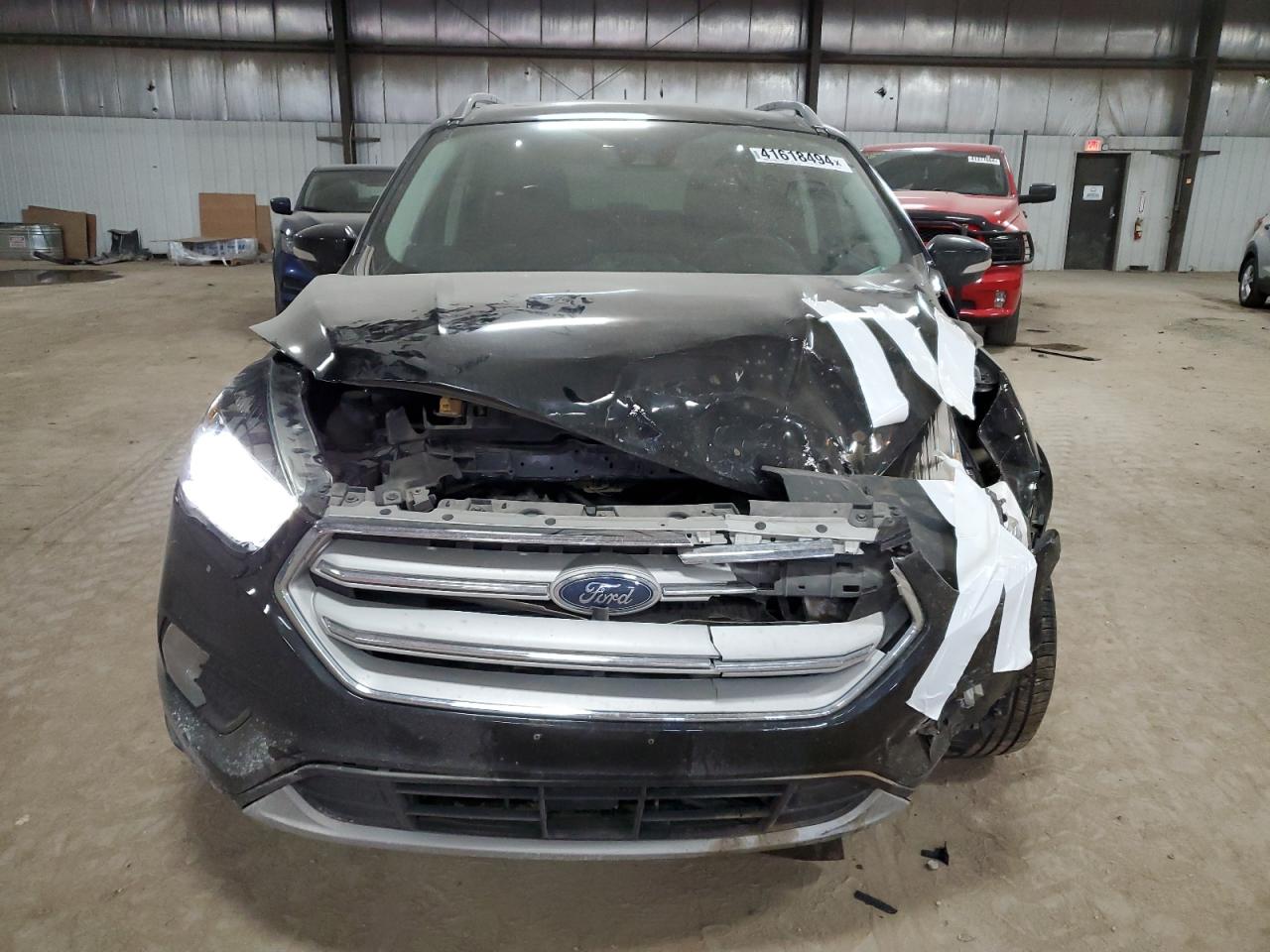 1FMCU9J95JUA03226 FORD ESCAPE 2018