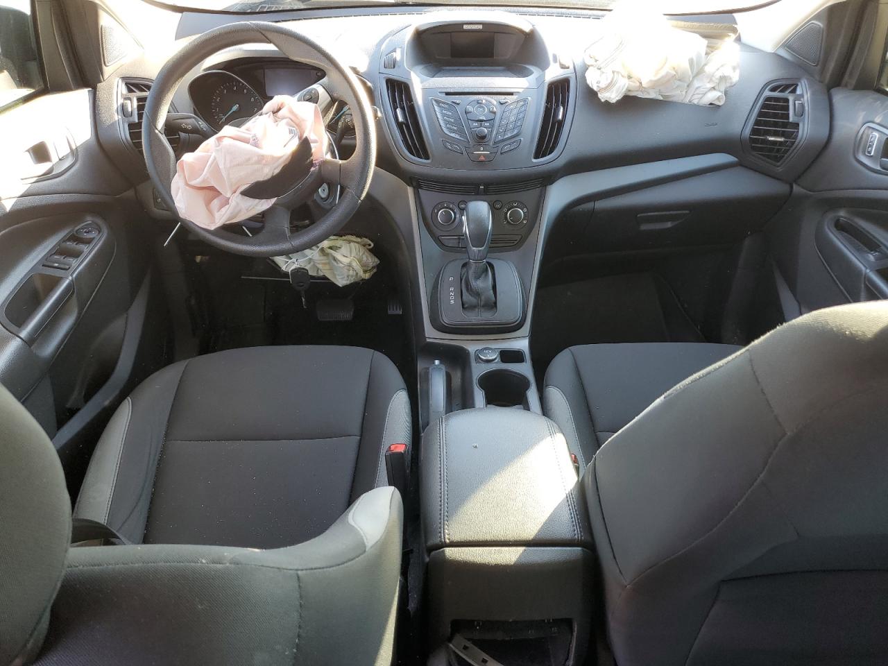 1FMCU0F76GUB03427 FORD ESCAPE 2016