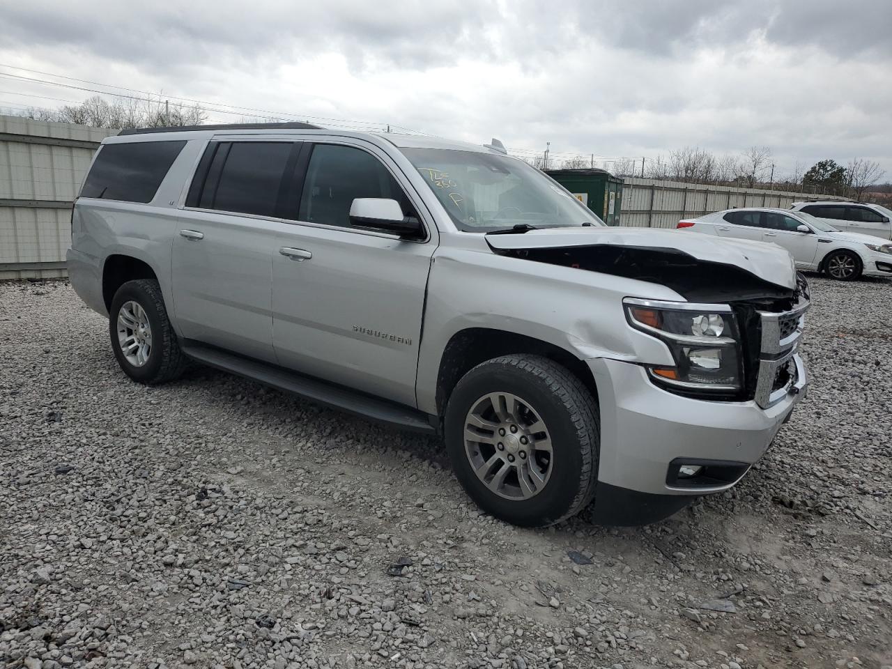 1GNSCHKC5HR334125 2017 Chevrolet Suburban C1500 Lt