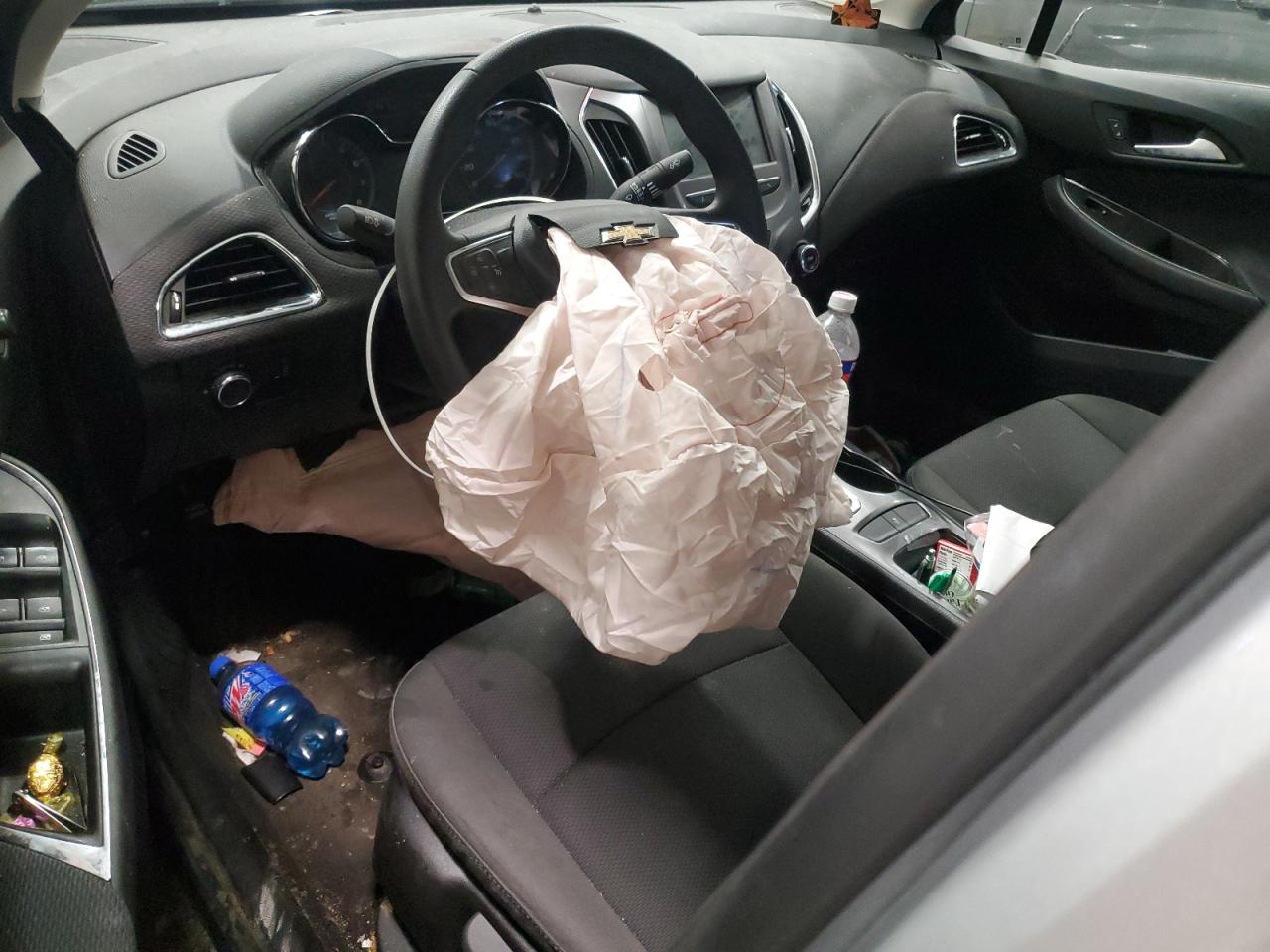 1G1BE5SM0H7104216 CHEVROLET CRUZE 2017