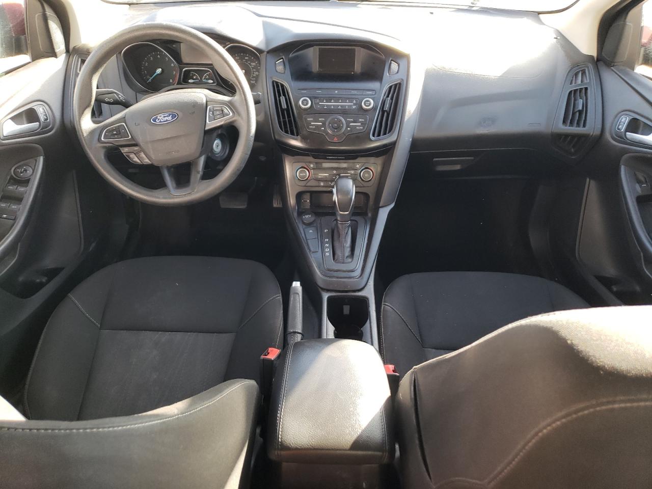 1FADP3FEXJL322247 FORD FOCUS 2018