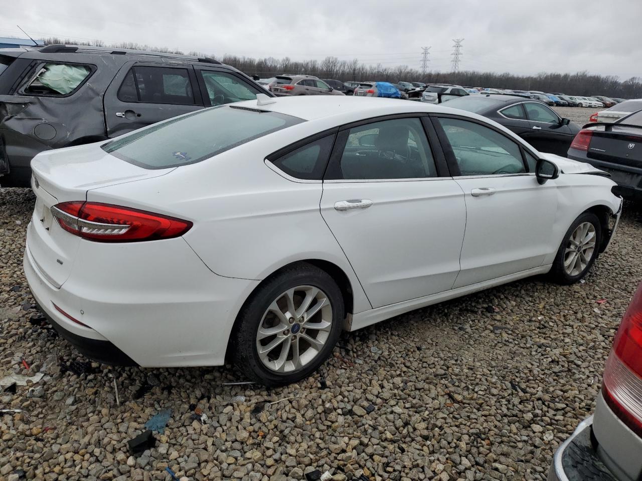 3FA6P0H74KR104703 FORD FUSION 2019