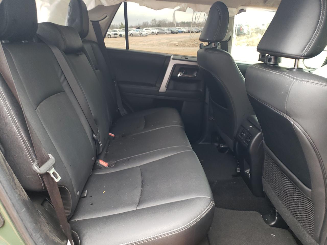 JTEAU5JR1N5261131 TOYOTA 4RUNNER 2022