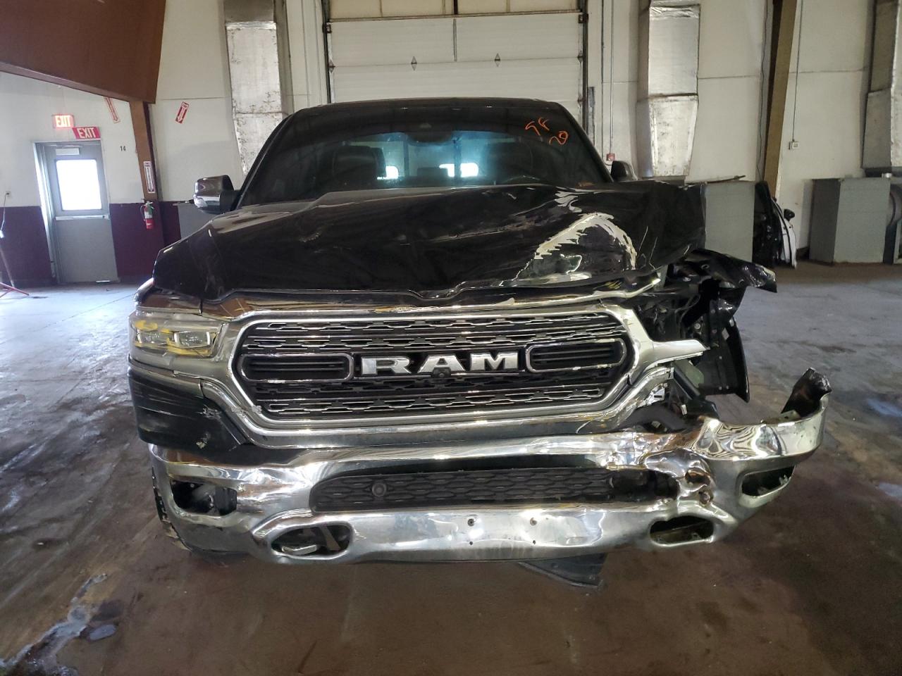 2020 Ram 1500 Limited vin: 1C6SRFHT8LN179421