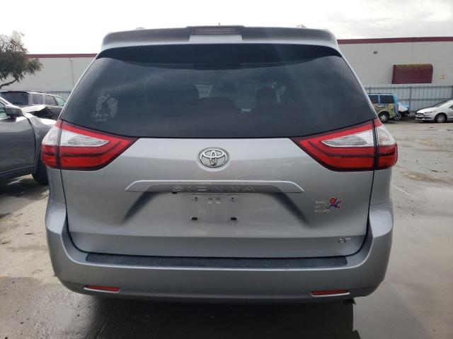 2019 TOYOTA SIENNA LE 5TDKZ3DC0KS971200