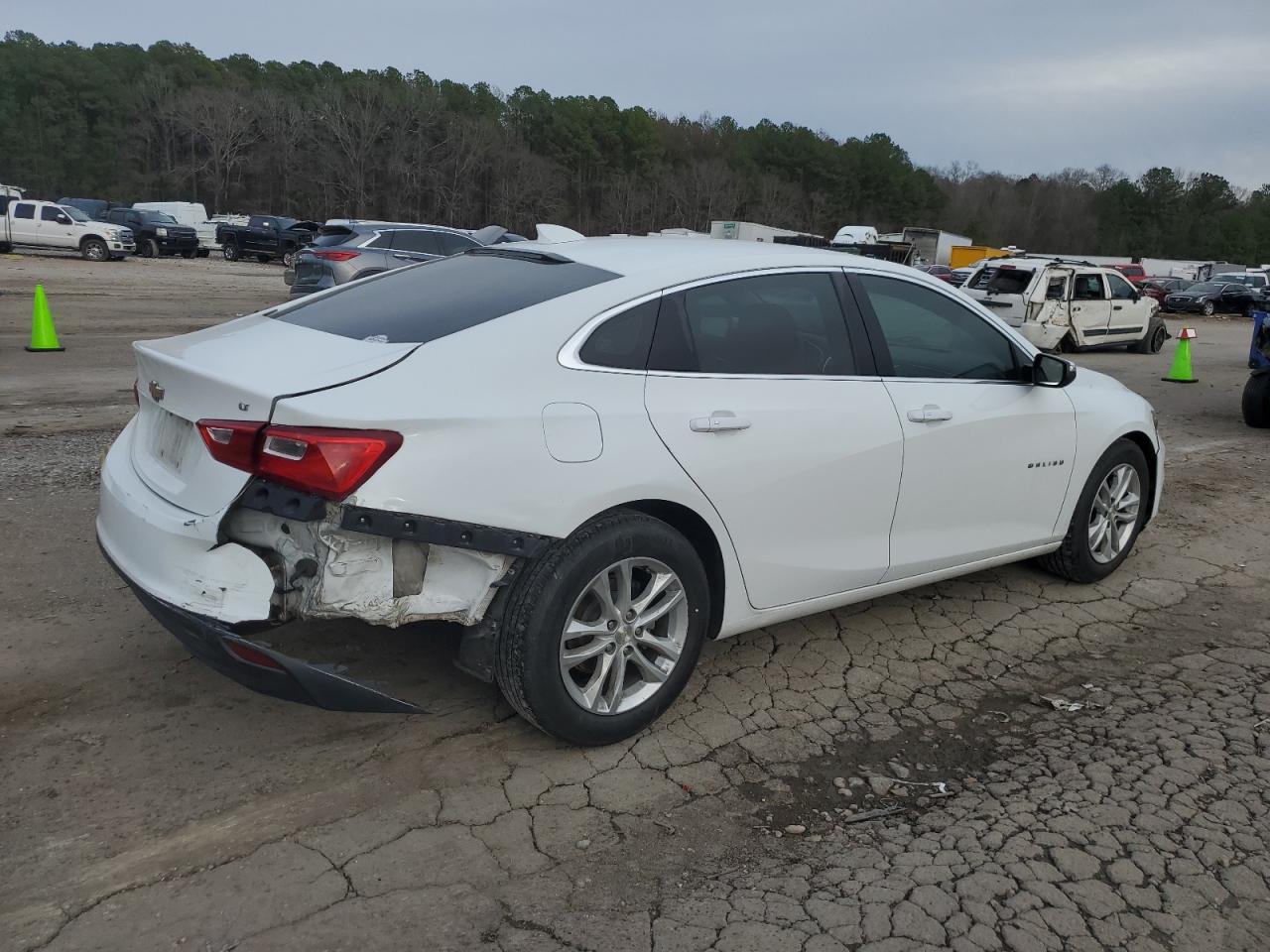 1G1ZD5ST7JF178348 CHEVROLET MALIBU 2018