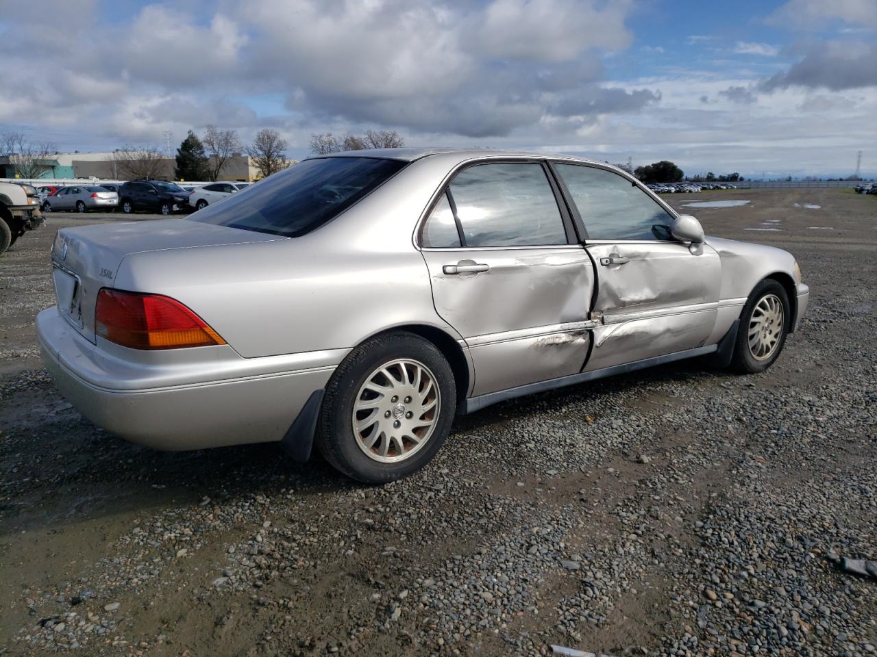 JH4KA9640WC002020 1998 Acura 3.5Rl