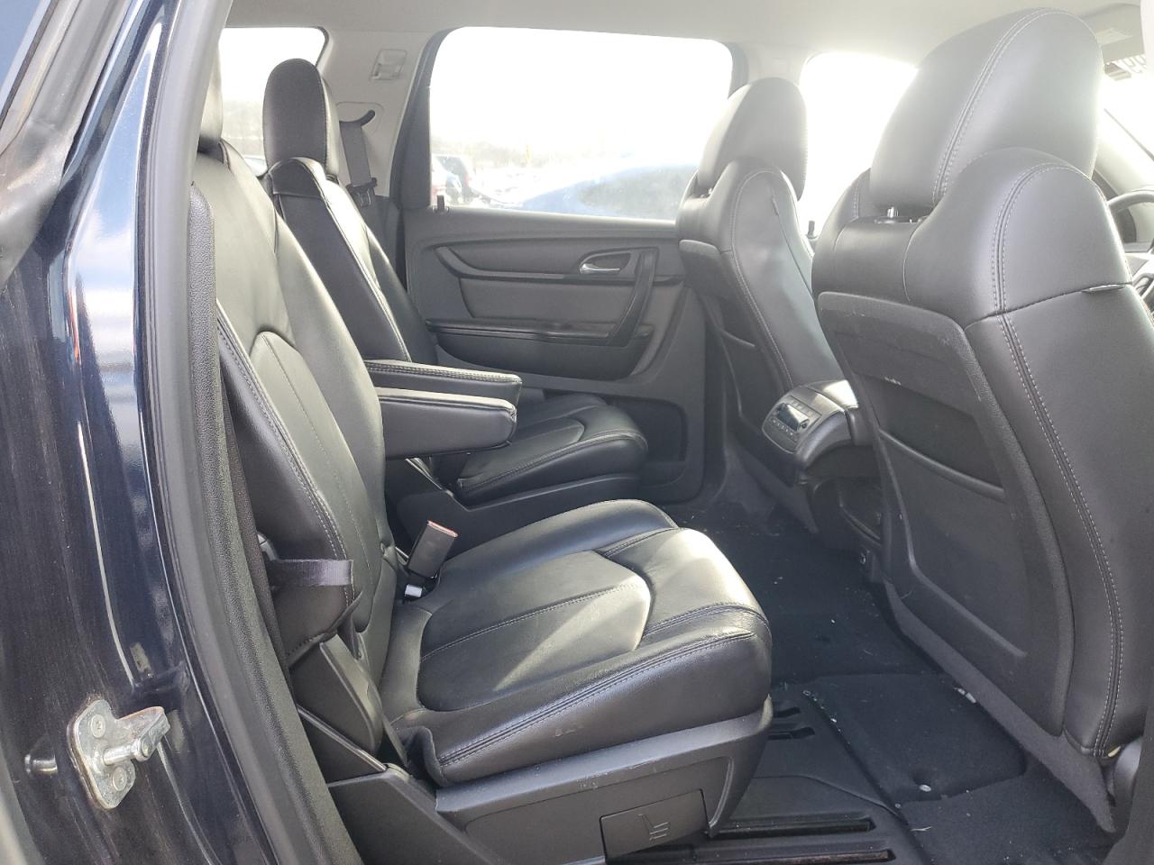 1GNKVHKD5HJ130734 CHEVROLET TRAVERSE 2017