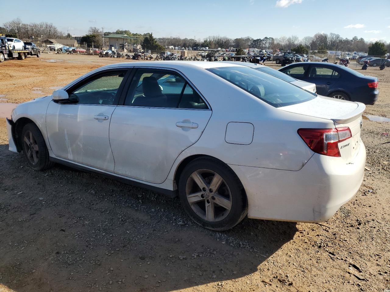 4T1BF1FK0EU415689 2014 Toyota Camry L