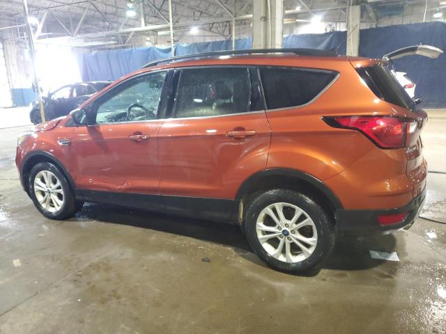 Vin: 1fmcu9hd9kua61965, lot: 40643574, ford escape sel 20192