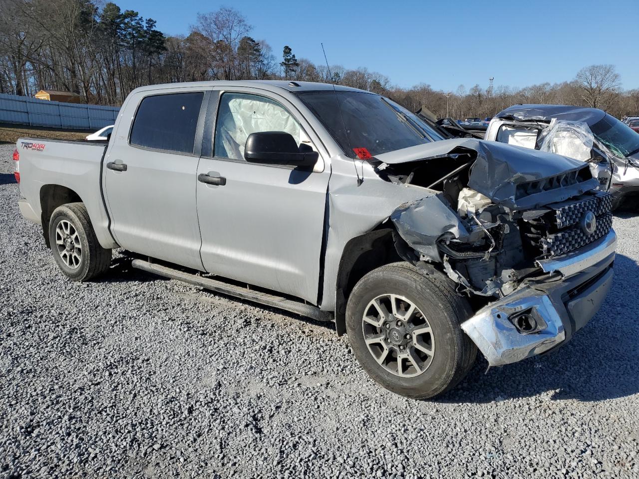 5TFDY5F17JX740208 TOYOTA TUNDRA 2018