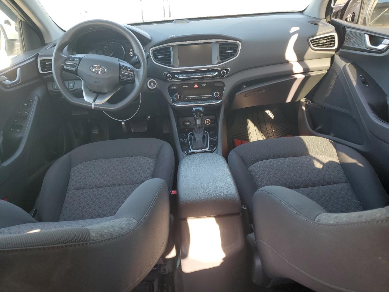 KMHC65LC7HU054510 HYUNDAI IONIQ 2017