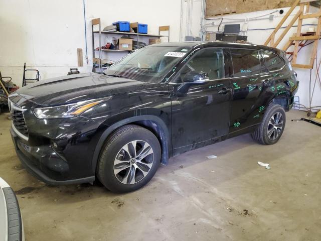 VIN 5TDGZRBH9NS187898 2022 Toyota Highlander, Xle no.1