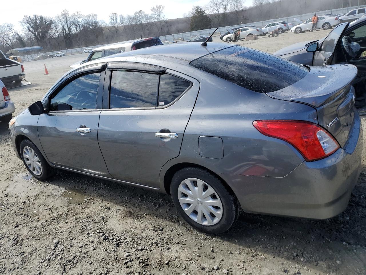 3N1CN7AP8JL813709 NISSAN VERSA 2018
