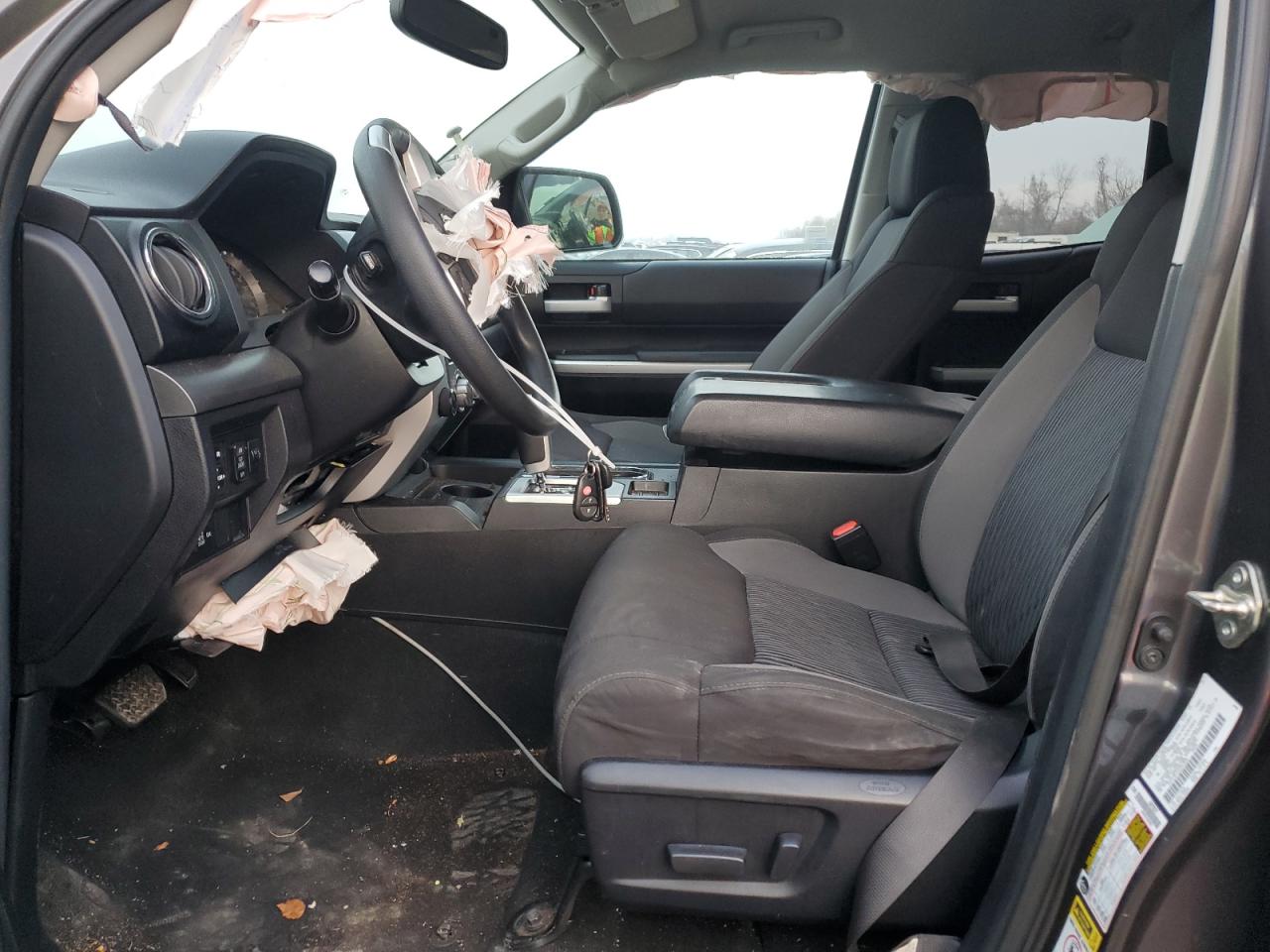 5TFUY5F11GX547030 TOYOTA TUNDRA 2016