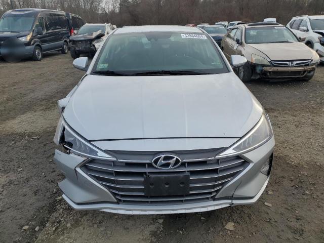 Lot #2409305119 2019 HYUNDAI ELANTRA SE salvage car