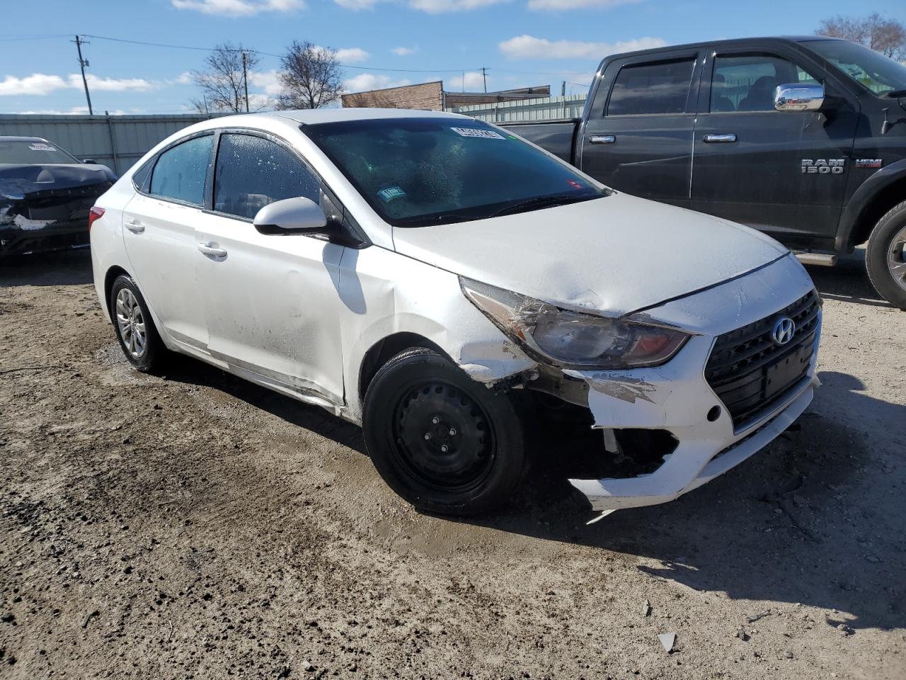 3KPC24A31JE031693 2018 Hyundai Accent Se