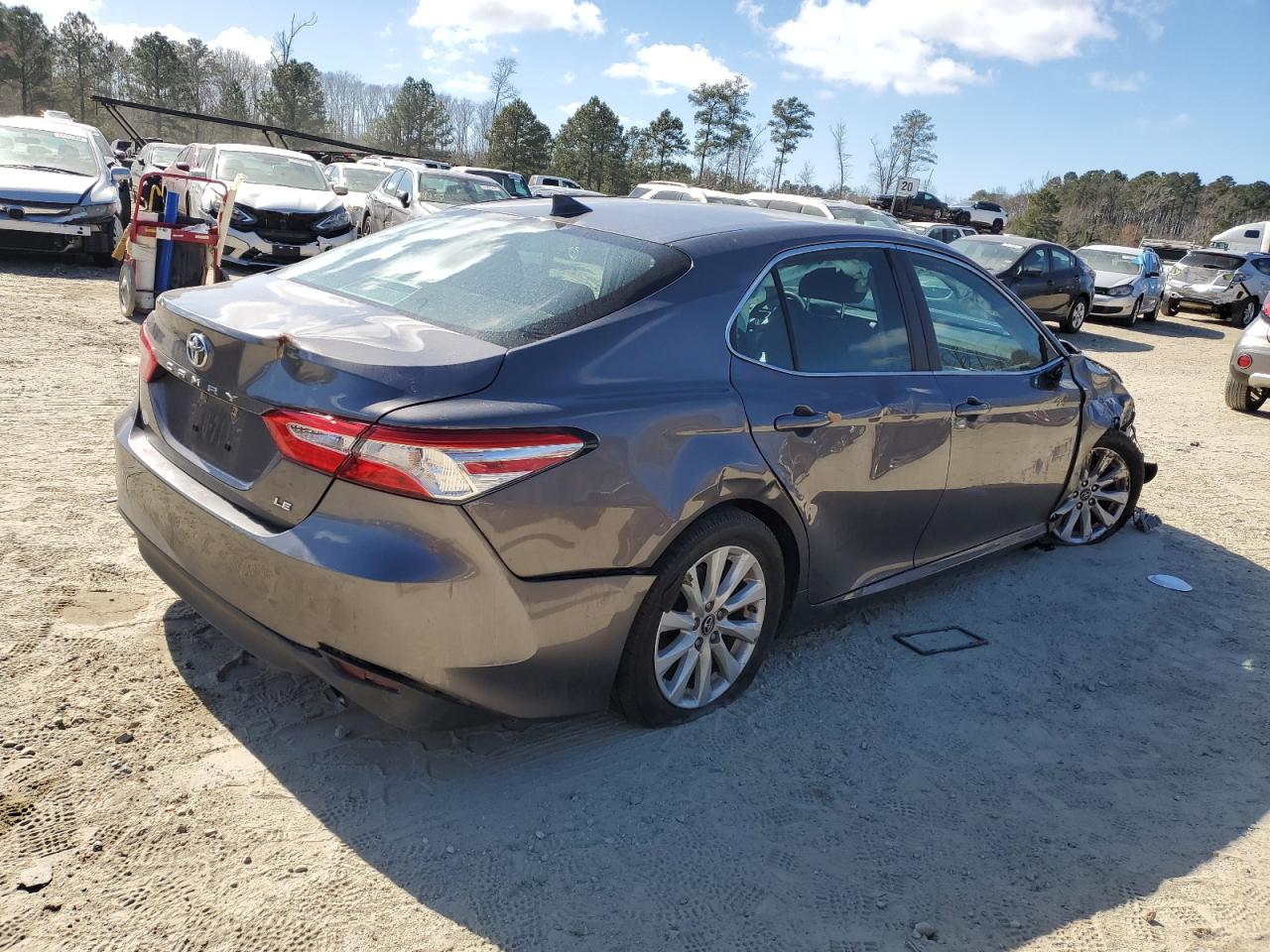 4T1B11HK5KU842020 TOYOTA CAMRY 2019