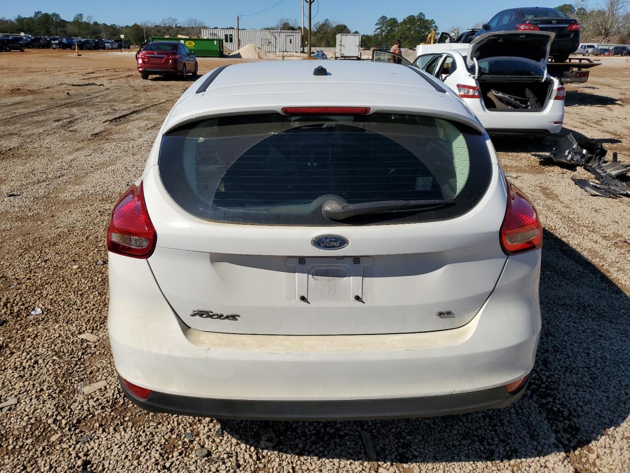 1FADP3K25HL215824 FORD FOCUS 2017
