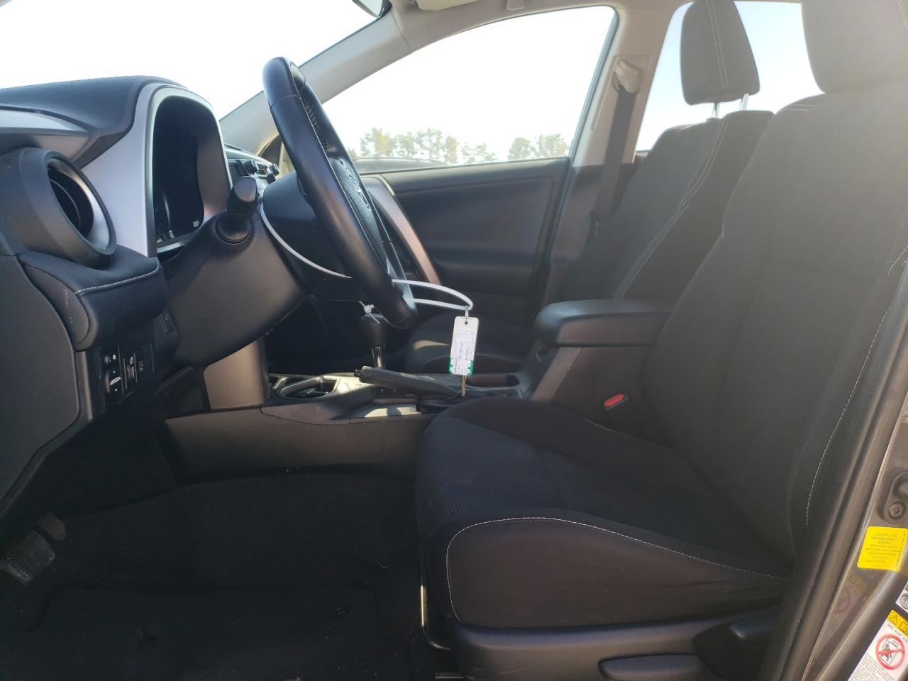 JTMWFREV4HJ126191 TOYOTA RAV4 2017