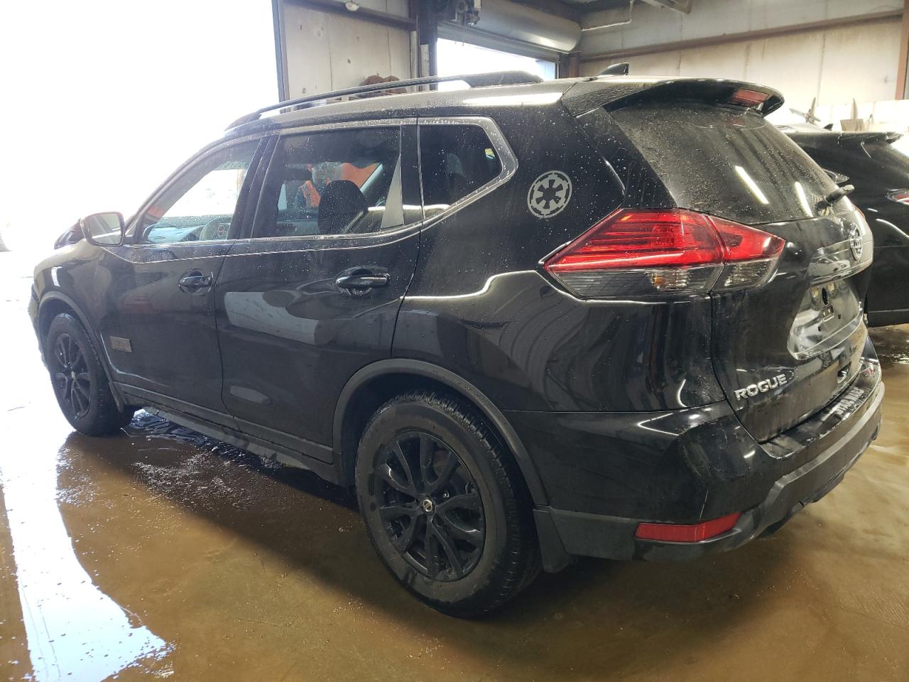 5N1AT2MT7HC757432 NISSAN ROGUE 2017