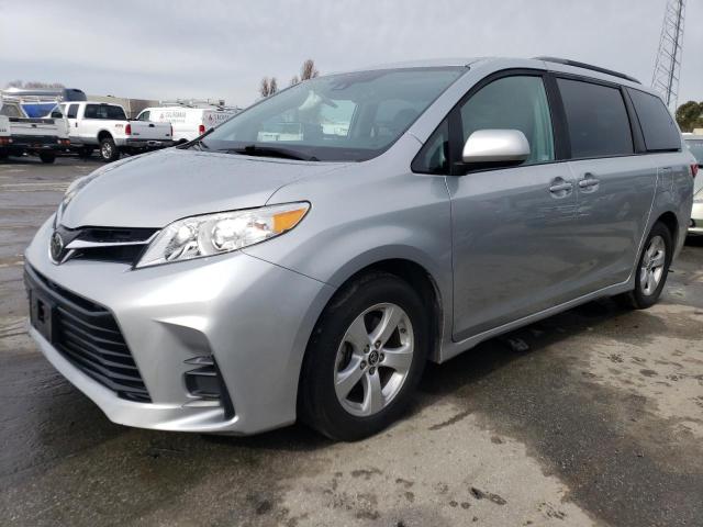 2019 TOYOTA SIENNA LE 5TDKZ3DC0KS971200
