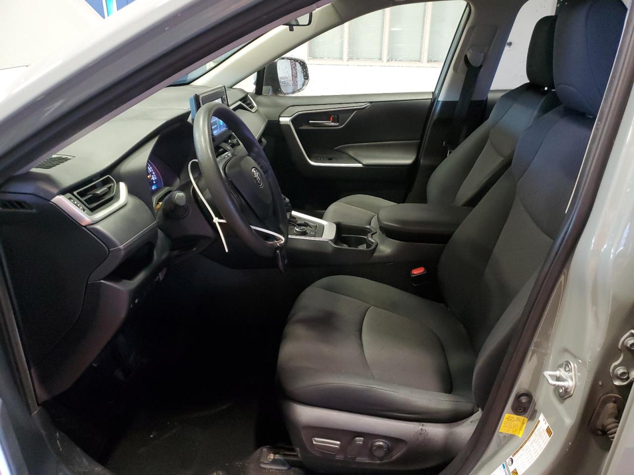 JTMRWRFV2KD033025 TOYOTA RAV4 2019